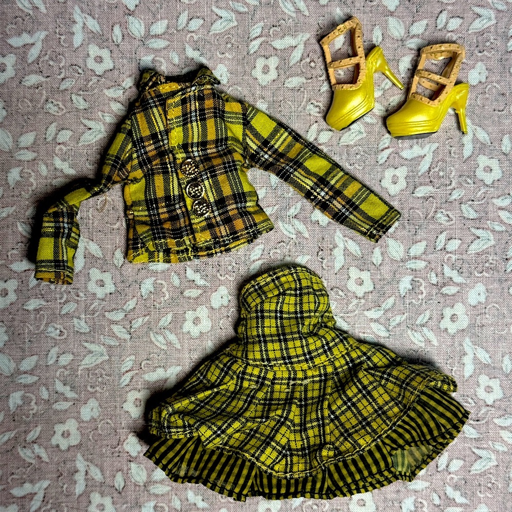 Rainbow High Series 3 Sheryl Replacement Dress Blazer Shoes